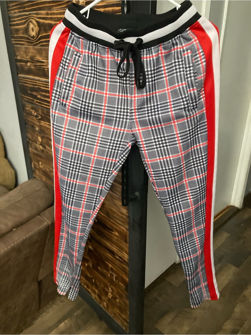 Woman’s Sweat Pants Size Small